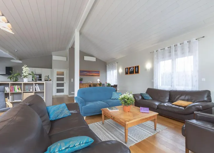 Uhaina Serenite Oceane Villa