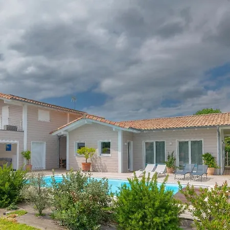 Uhaina Sérénité Océane Villa *