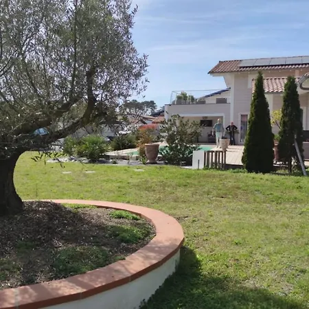 Uhaina Sérénité Océane