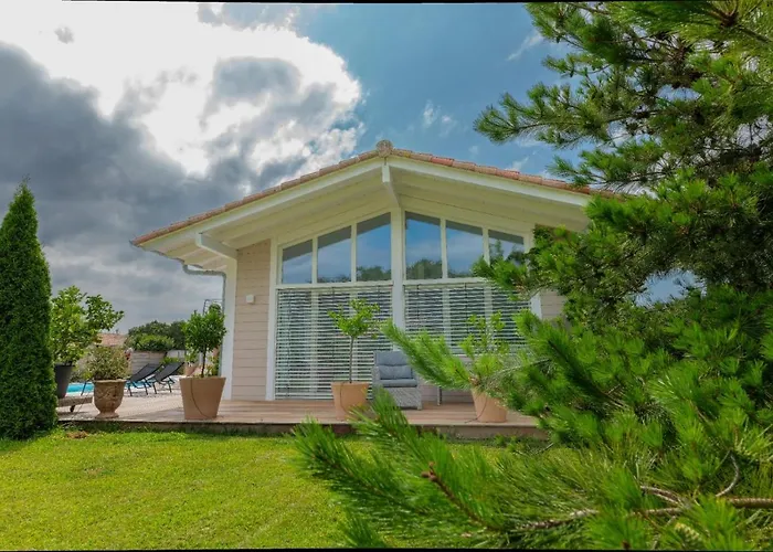 Uhaina Serenite Oceane Villa